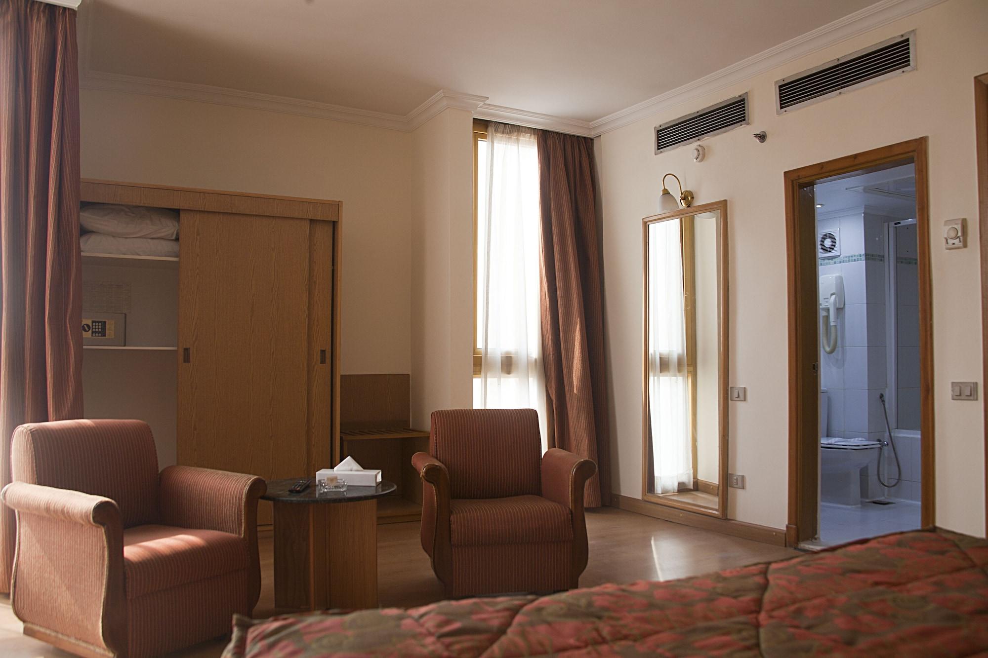 Maadi Hotel Cairo Exterior foto
