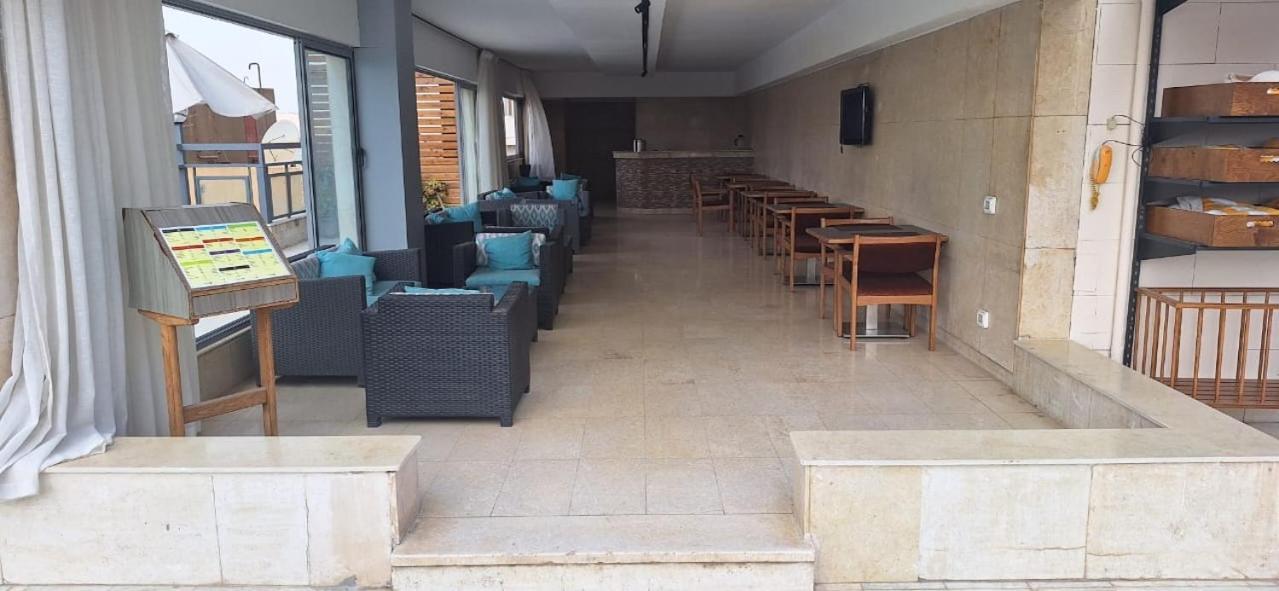 Maadi Hotel Cairo Exterior foto
